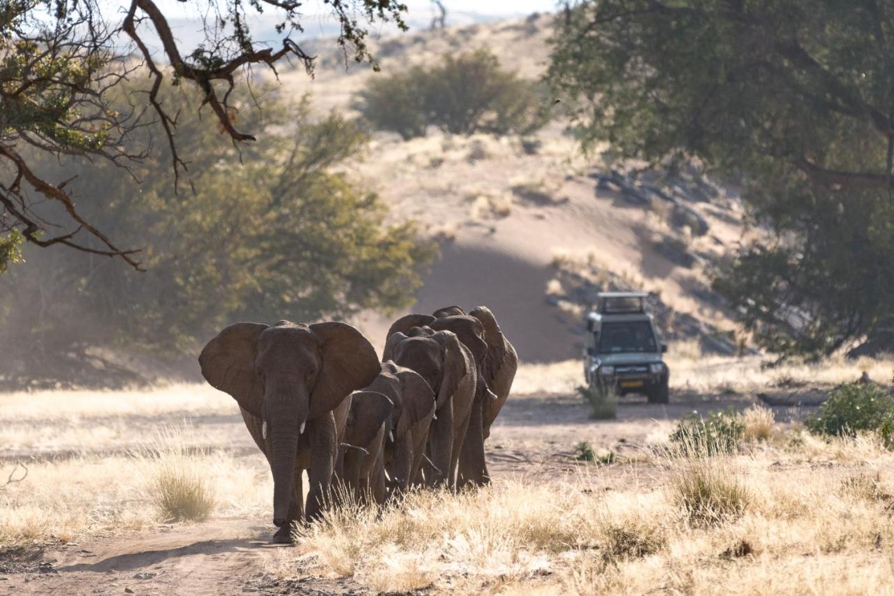 Wilderness Safaris Damaraland Camp Villa Twyfelfontein Exterior photo