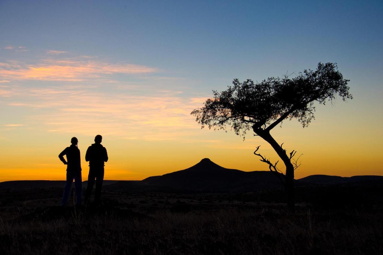 Wilderness Safaris Damaraland Camp Villa Twyfelfontein Exterior photo